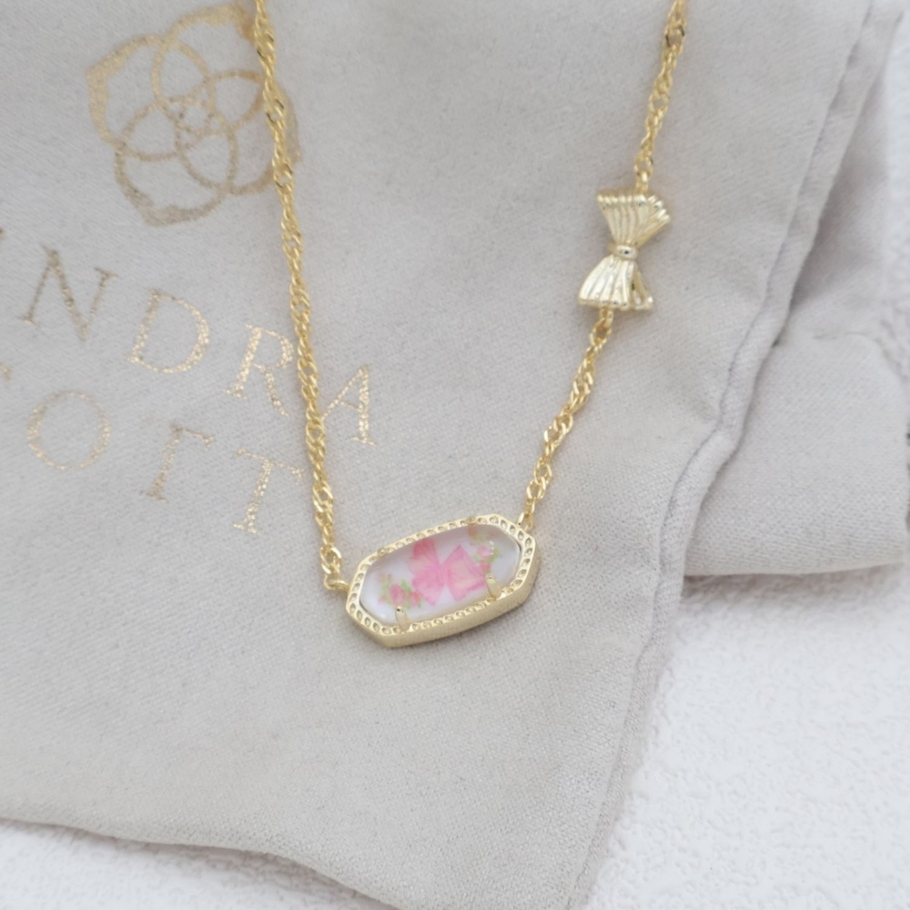 Kendra Scott Elisa Bow Gold Necklace Gold NEW - Picture 2 of 2
